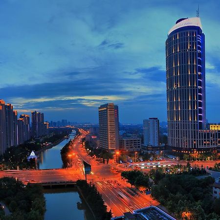 Howard Johnson Kaina Plaza Changzhou Changzhou  Bagian luar foto