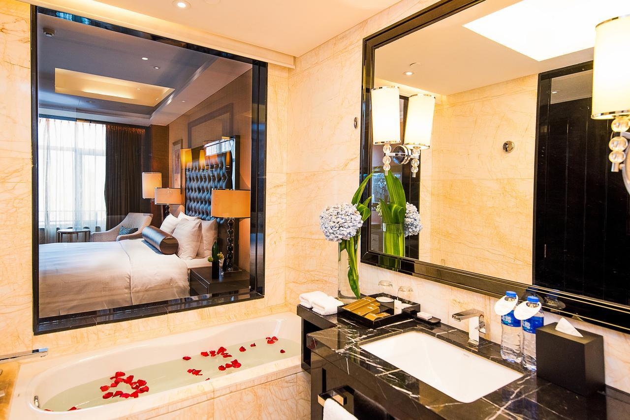 Howard Johnson Kaina Plaza Changzhou Changzhou  Bagian luar foto