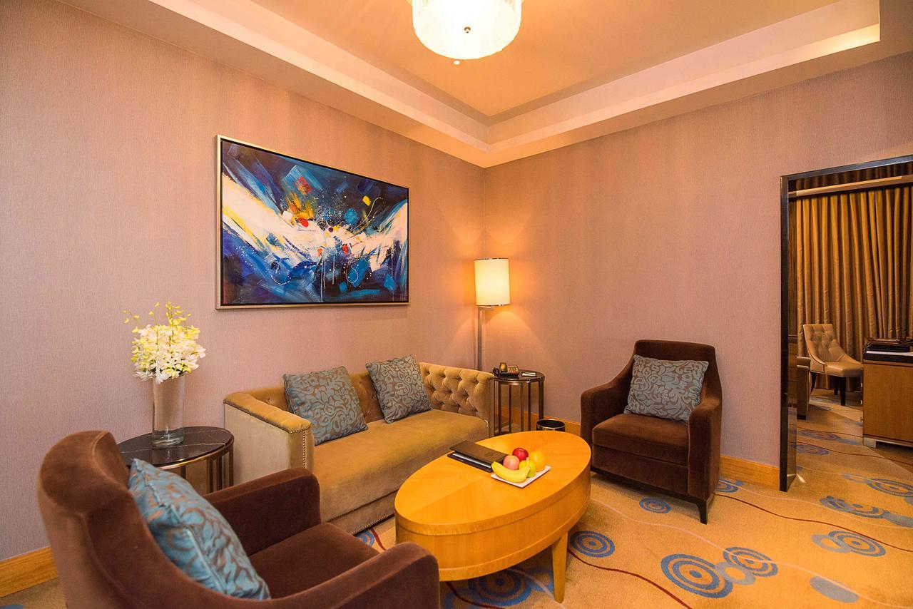 Howard Johnson Kaina Plaza Changzhou Changzhou  Bagian luar foto